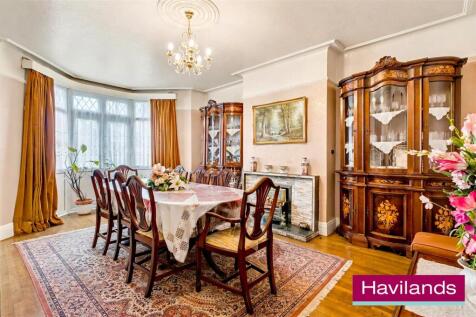 Woodland Way N21 3PY-4.jpg