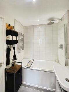 Apt 420, Block C, 14 Hulme Street, M5 photo 5