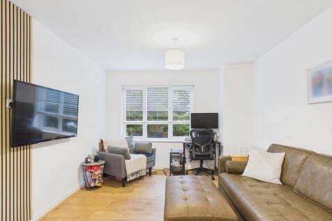 Kitchen/Living Area
