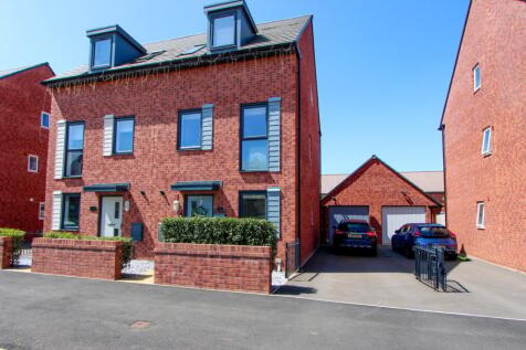 Bristol, BS37 - property photo