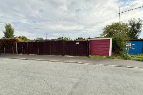 securely enclosed from Thorn Road