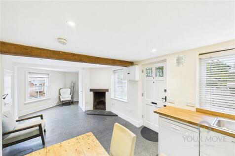 Castle Street, Buckingham, Buckinghamshire, MK18 photo 3