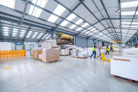 Light Industrial to rent Image 5