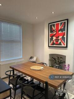 Grosvenor Road, Altrincham, WA14 photo 3