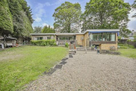 Click to visit Rightmove listing