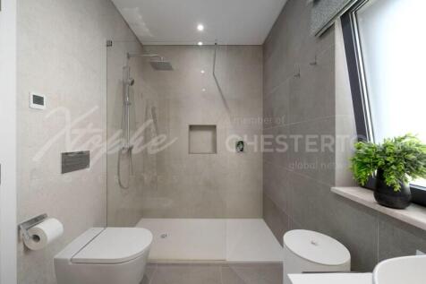 The Crest Fully Renovated 5 bed Villa For Sale (54)