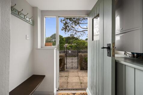 Saxton Mee The Bobbin 0031.jpg