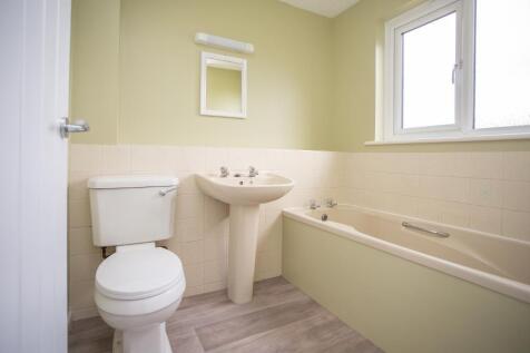 Hailsham Road, Heathfield, East Sussex, TN21 8AE photo 4
