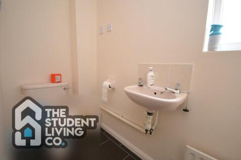 Braddock Close, Lenton photo 4