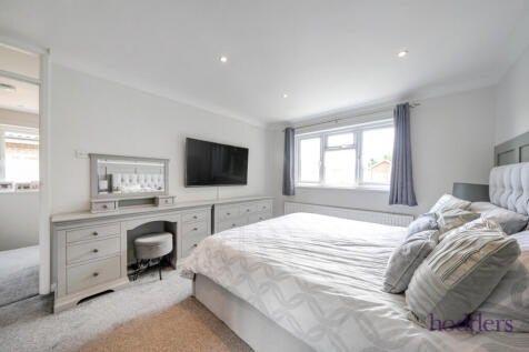 f2e65740-3f01-498...