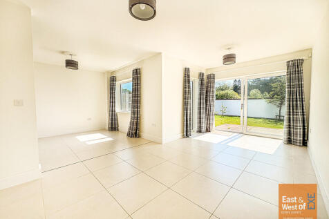 Regency Drive, Exeter photo 3
