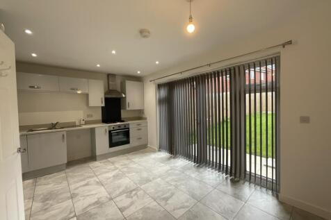 32 Fox Avenue Shrewsbury SY2 6FX photo 4