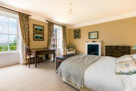 Comprigney House9.jpg