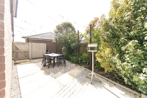 Side garden