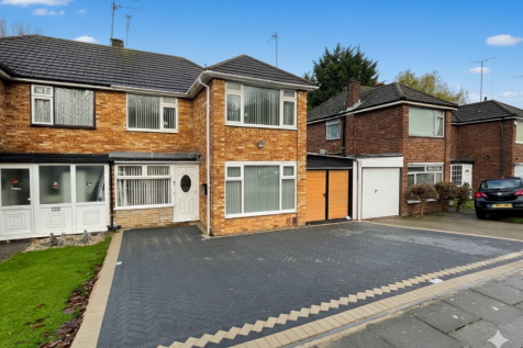 Luton, LU1 - property photo