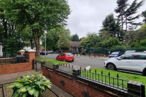 park-road-east-wv1-4pz-929058