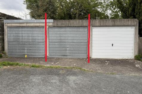 Garage.jpeg