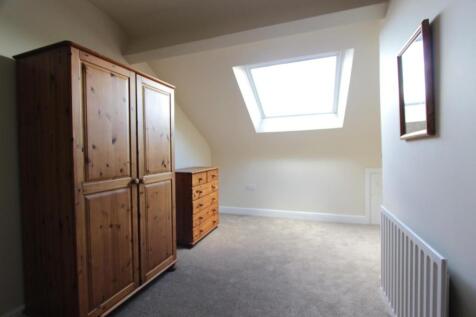 Bedroom 3 (1).JPG