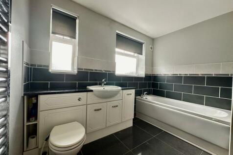 WhatsApp Image 2024-12-09 at 13.59.08_4e63fe38.jpg