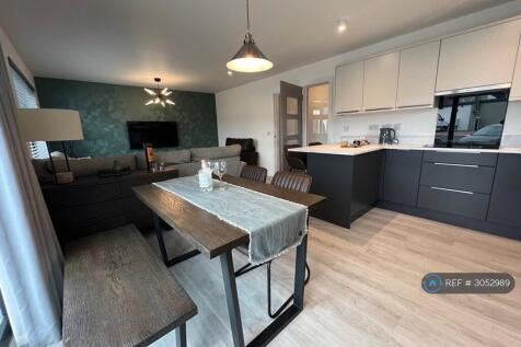 Caledonia Place, Aviemore, PH22 photo 3