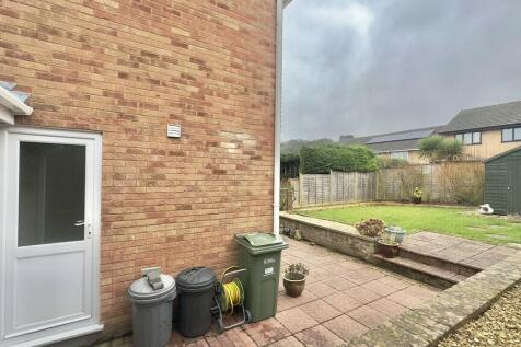 96B4F72F-70BC-439...