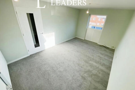 Axiom Court, Stamford, PE9 photo 3