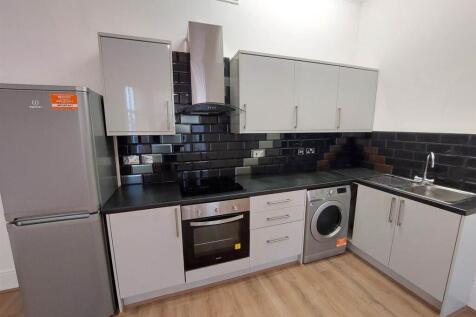 Kitchen City Road 2.jpg