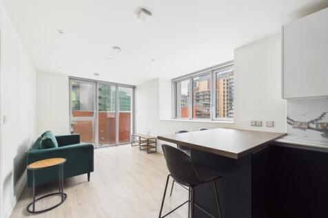 1-bed flat on Affinity Living, Manchester, New Bailey Street, Salford, £1,575/mo