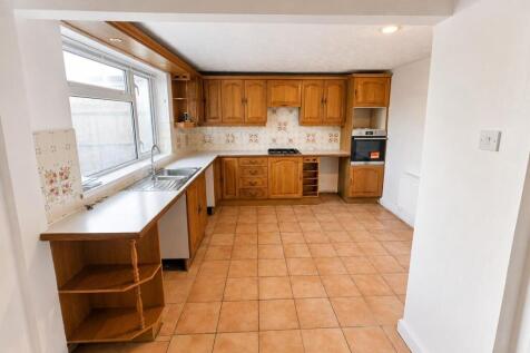 Gloucester Square, Melksham photo 4