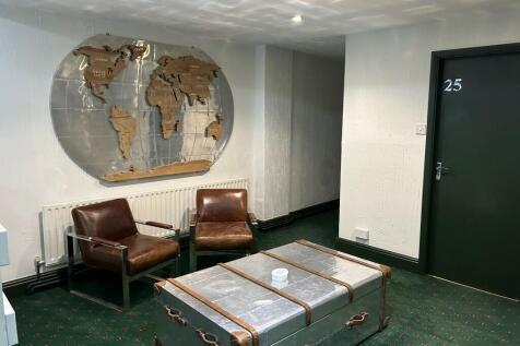 Office to rent Image 6