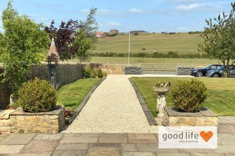 20250809_143435000_iOS 12overthehill.jpg