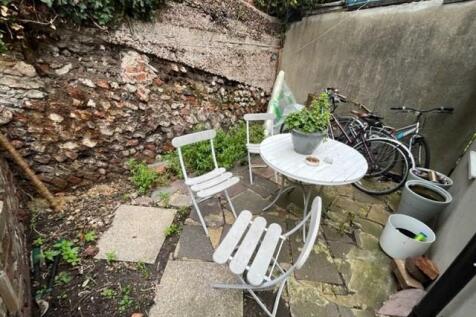 Patio.jpg