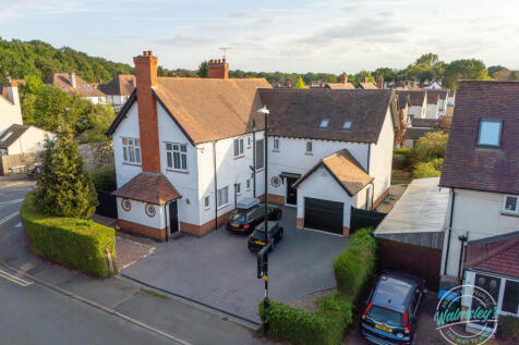 Aerial frontage