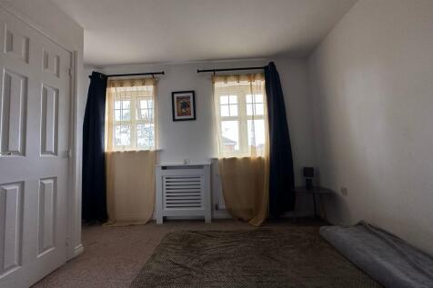 Alverley Road, Daimler Green, Coventry photo 5