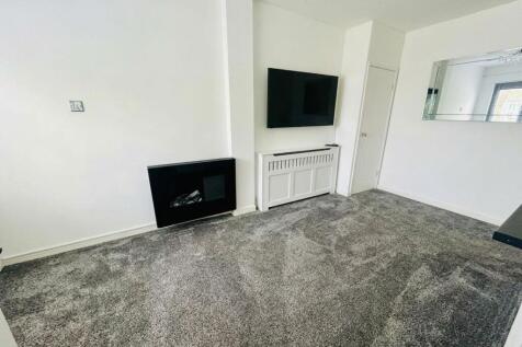 Waun Hir, Efail Isaf, CF38 photo 5
