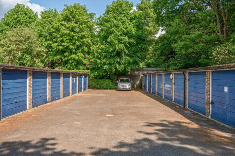 2-6821dd2bb0c33-1...