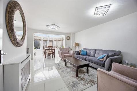 Through Lounge