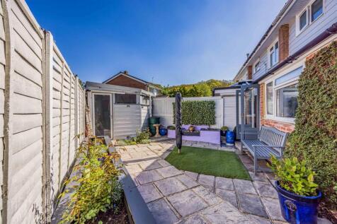 Spinney Close, Cowplain-Small-PorticoMarketing-Nex