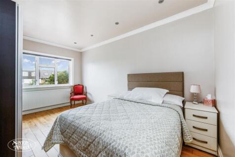 4 Royal Gardens-17.jpg