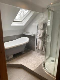 Cottage Bathroom.jpg