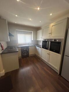 4-bed terraced on Four bedroom Student House - Albert Edward Road, L7, £607/mo