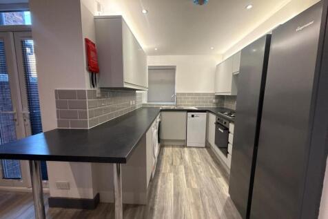 Denham Street, Chorlton On Medlock, Manchester £152pppw photo 2