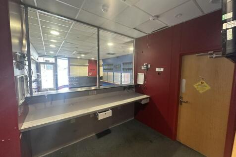 Retail Property (high street) for sale Image 5