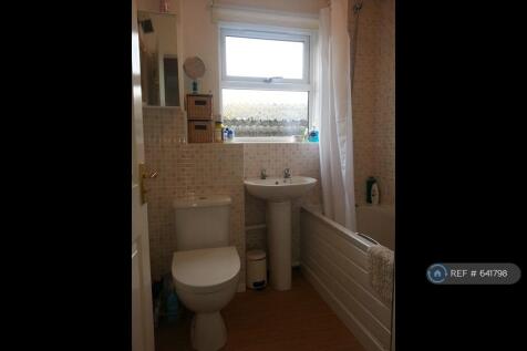 Denham Close, Bury St Edmunds, IP33 photo 5