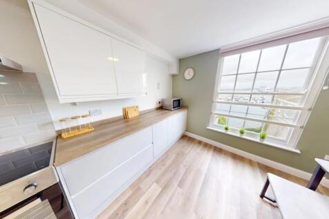 The Maisonette, 11, Arwenack Street TR11 3JA photo 4