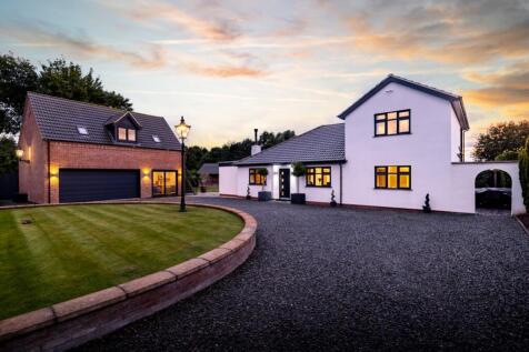 Rose Lodge (Fishtoft) Twilight-5