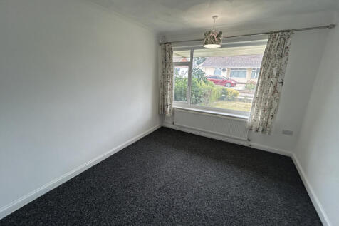 6 Remus Close, Colchester, CO4 5LW photo 3