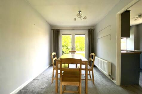 Cookfield Close, Dunstable, Central Bedfordshire, LU6 photo 3