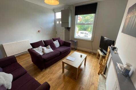 Headingley Mount, Headingley, Leeds, West Yorkshire, LS6 photo 2