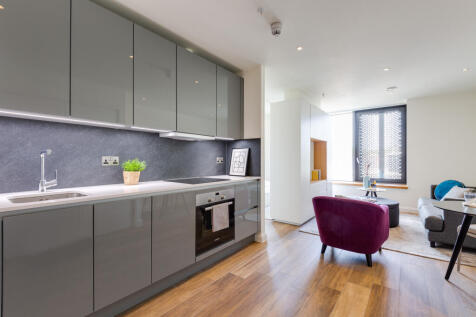 2 Junction Rd, London photo 3